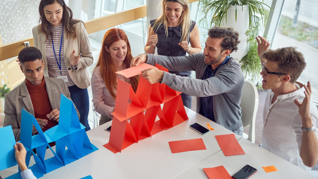 Employee - Team Cards