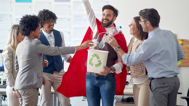 Employee - recycle