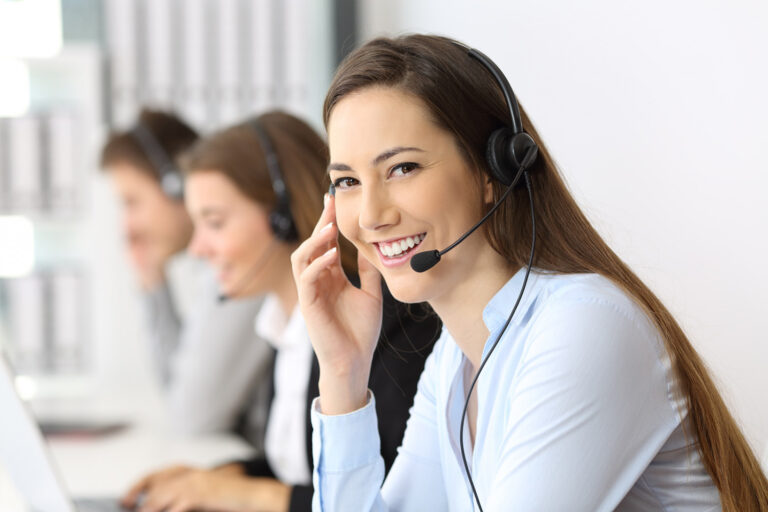 woman call center agent
