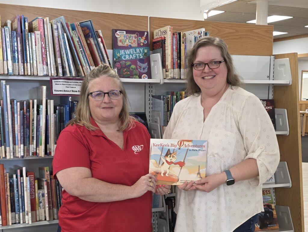 LEB_Shelley Derr at Lebanon Community Library