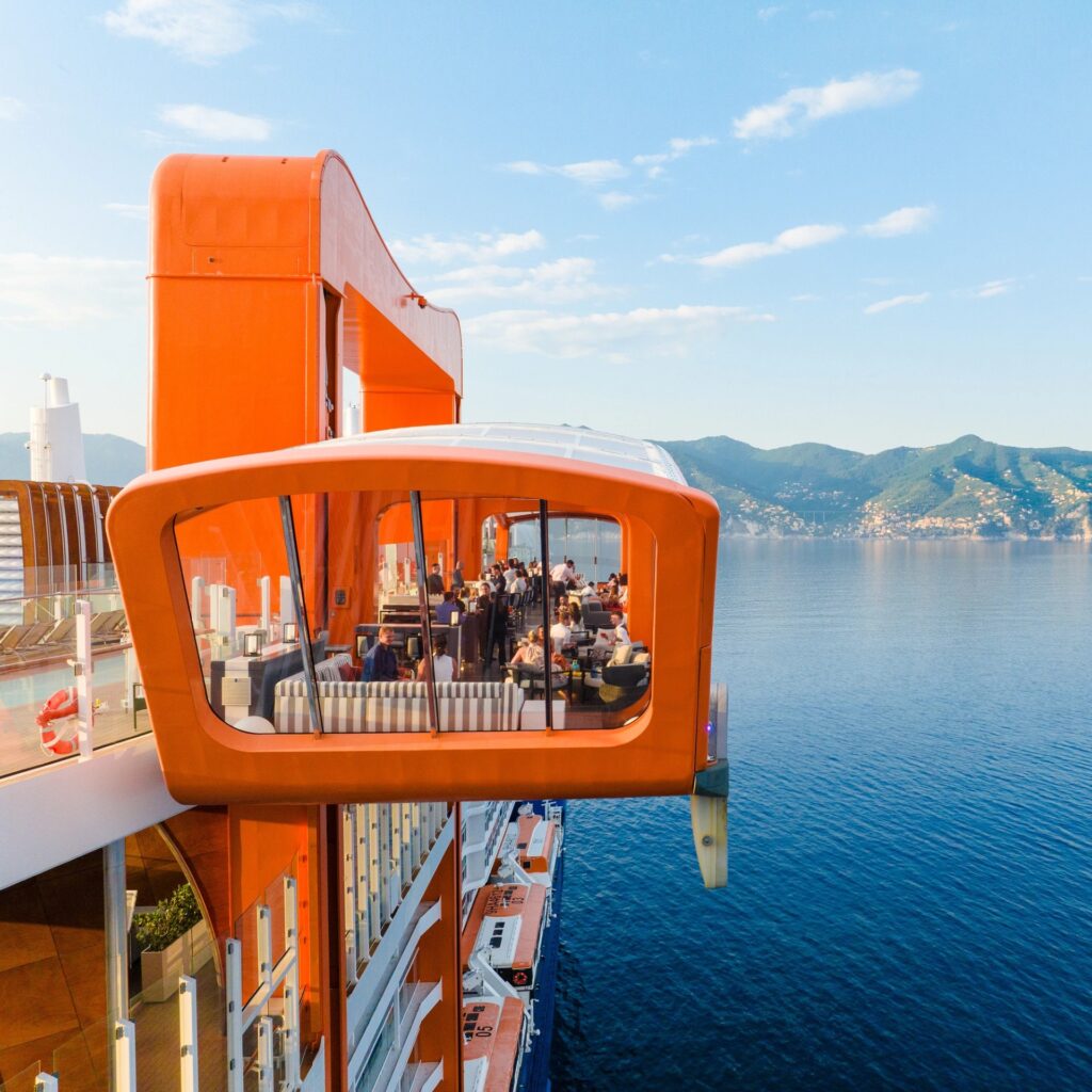 celebrity_ship_orange