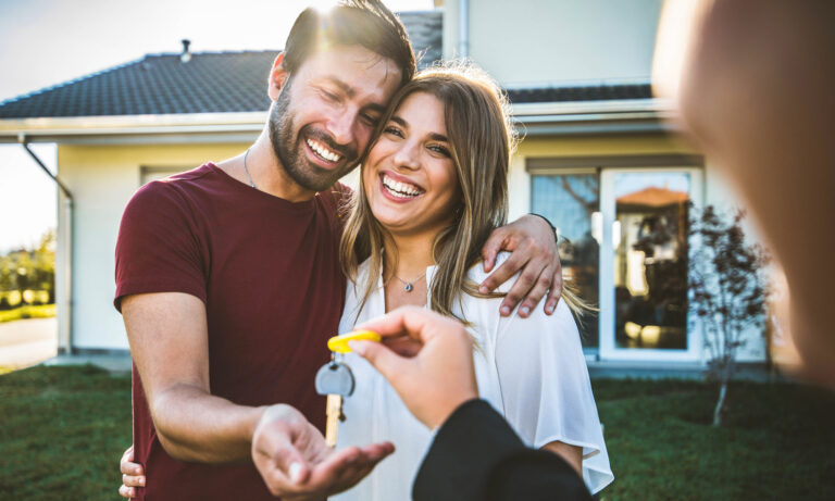 home-owner-young-couple