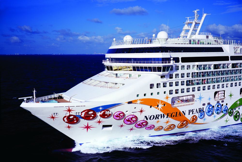 ncl_night_eastern_carib_cruise_large