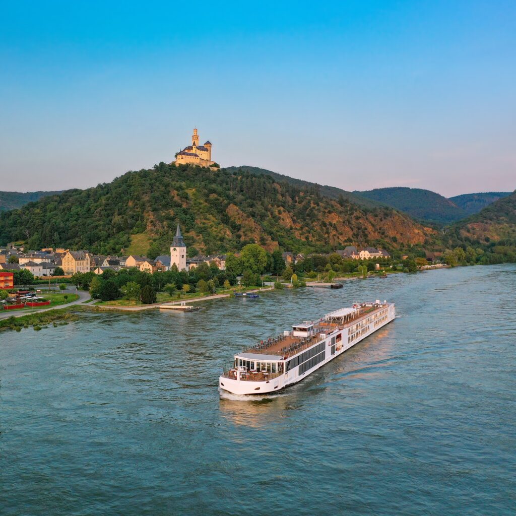 viking_water_mountain_ship_large